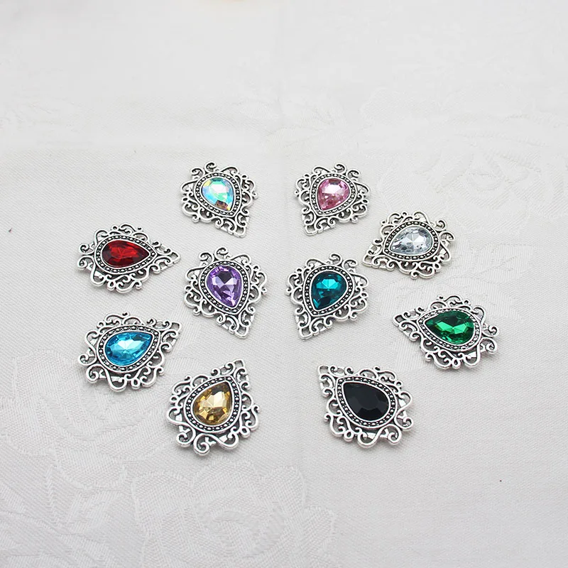 10 Stück/Charge 32 x 26 mm, meistverkaufte neue Tropfenform, dekorative Acryl-Kleidungsröcke, Haarschmuck mit Schleife, handgefertigte Accessoires Image