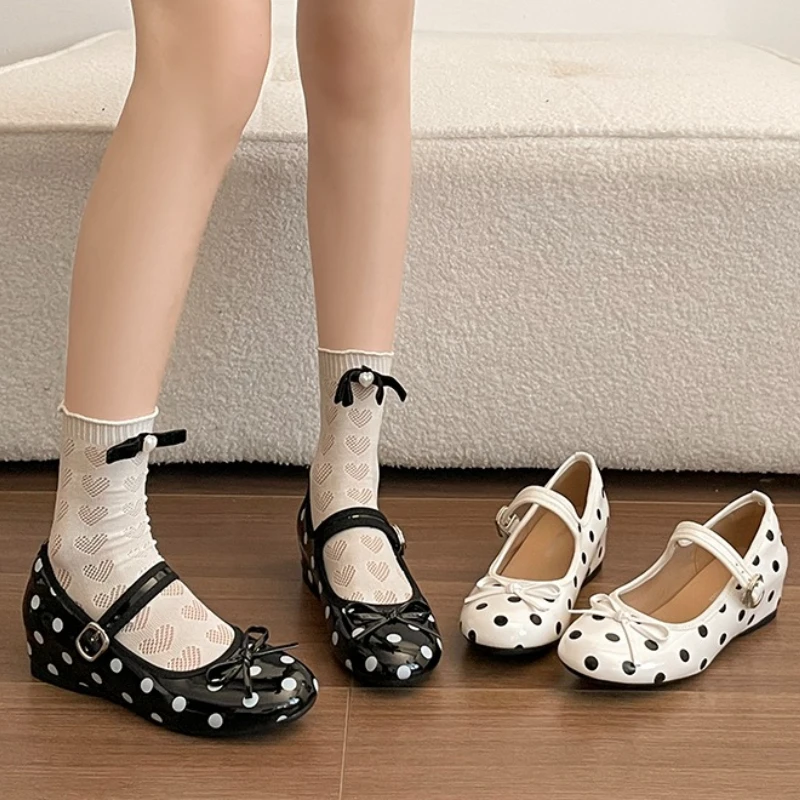 Neue Frühlings-Damenschuhe mit Innenabsatz, Mary Jane Schuhe mit Schlichtem Schmetterlingsknoten, Gepunktete Elegante Schnallenschuhe für Damen