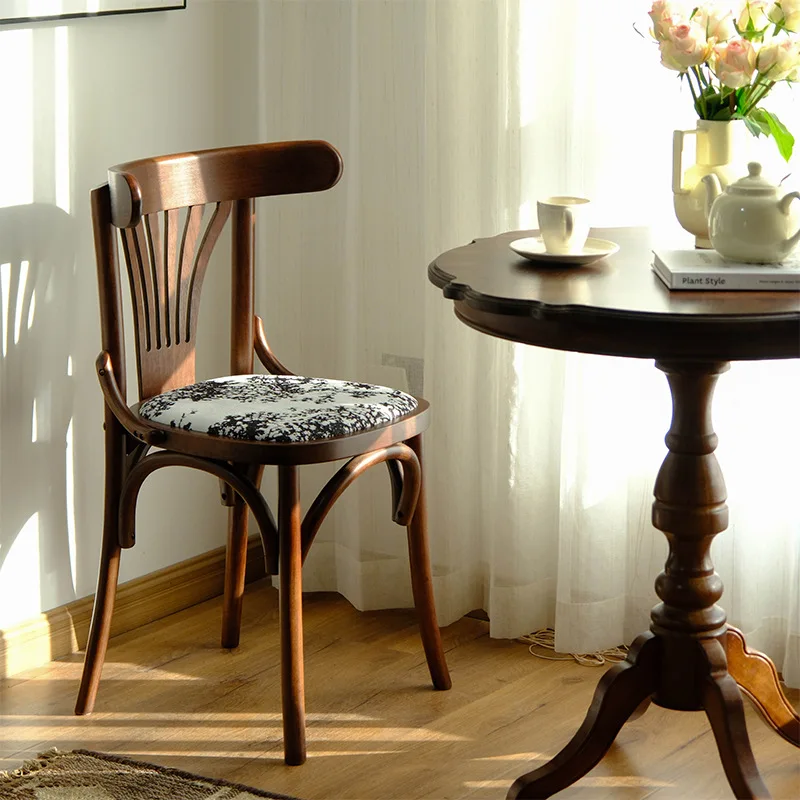 Vintage-Esszimmerstühle aus massivem Holz, Café, Milchteeladen, gebrauchte Stühle in Walnussfarbe, Holzstühle mit Restaurantrückenlehne, französisch