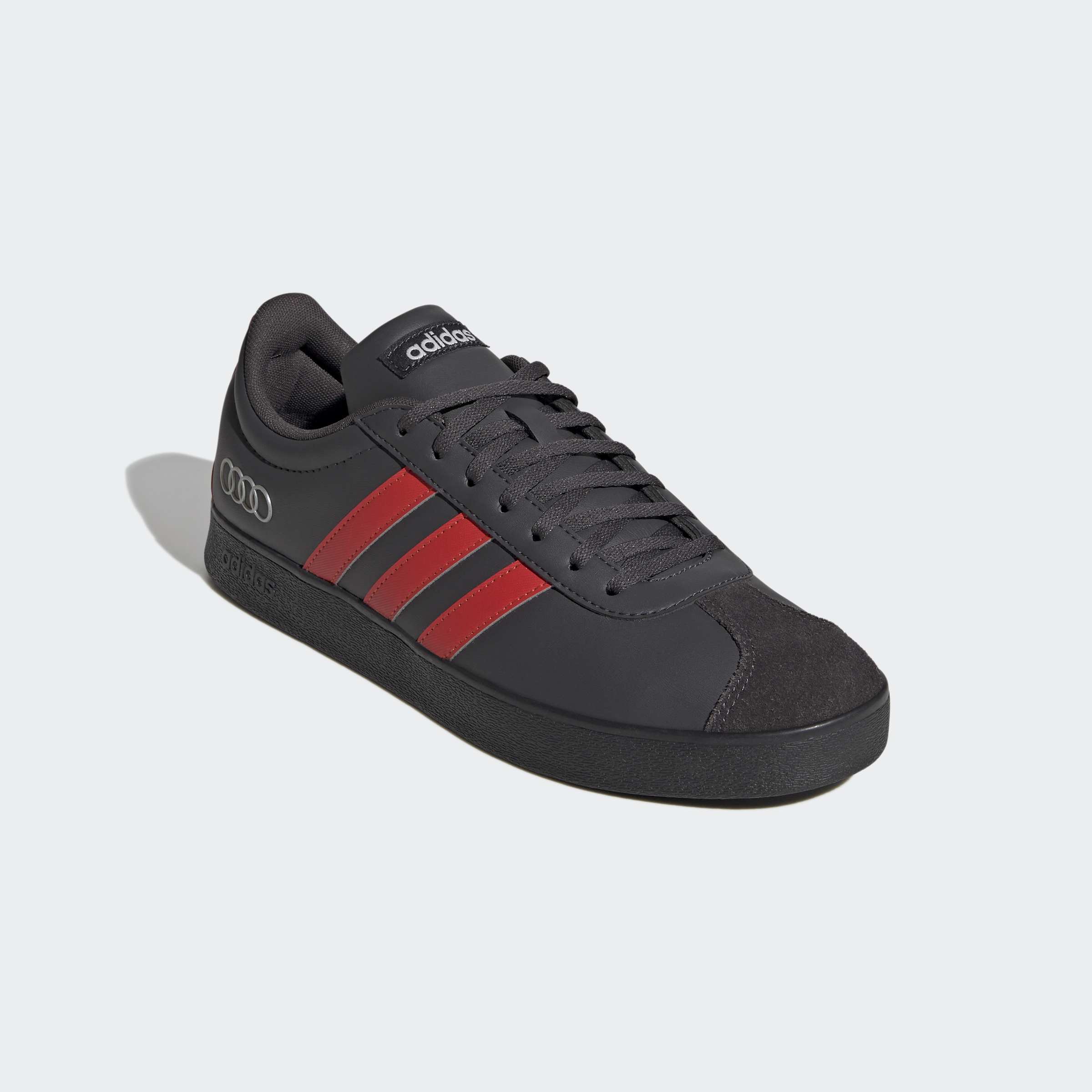 Sneaker ADIDAS PERFORMANCE "AUDI F1 TEAM VL COURT", Gr. 42,5, utility schwarz, hi, res rot, chalk pearl, Schuhe Sneaker