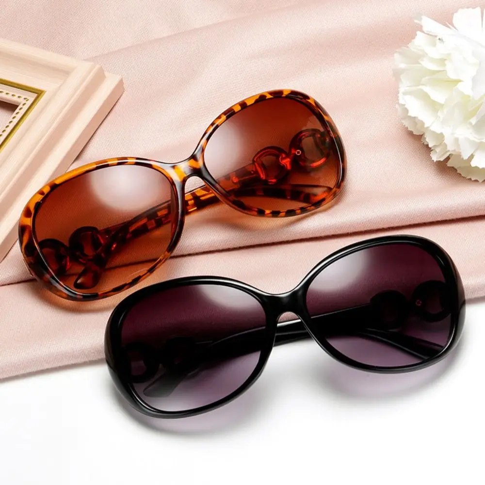 Koreanische Retro-Sonnenbrille Big Frame Brillen Reise zubehör Fahr brille Sonnenschutz schwarz Sonnenbrille für Frauen Image