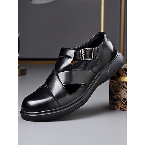 Elegante Herrensandalen aus hochwertigem Kunstleder mit verstellbaren Riemen – perfekt für Hochzeiten, festliche Anlässe und sommerliche Feierlichkeiten. Image