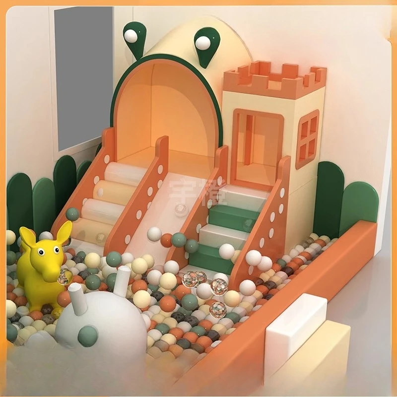 Kleines freches Schloss, Kinderparadies-Spielplatz, Ausrüstung, Kindergarten, Verkaufsabteilung, Überkopfboden, Innenrutsche, Faciliti Image