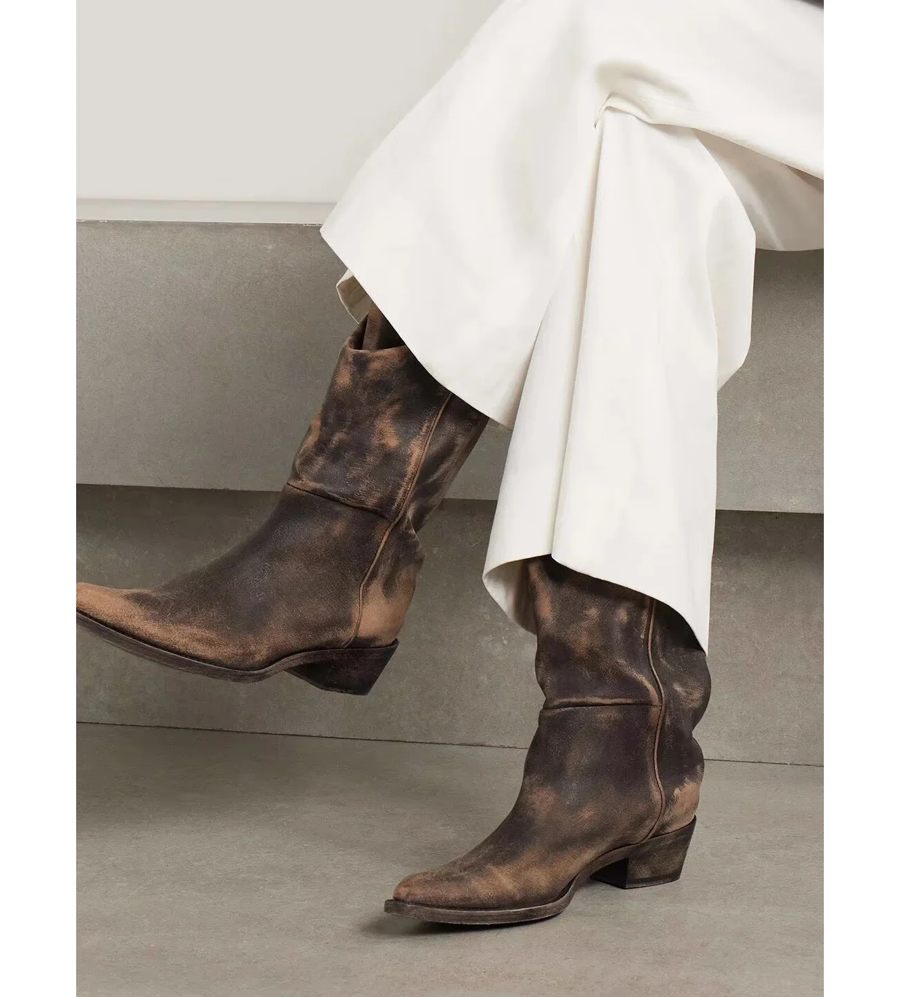 Vintage-Lederstiefel mit klobigem Absatz und mittlerer Wade für Damen, braun/schwarz, große Größe, spitzer Zehenbereich, Westernstiefel zum Anziehen, weiche Designer-Schuhe