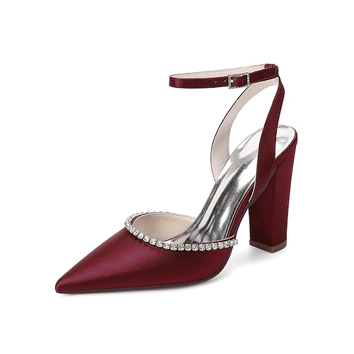 Elfenbeinfarbene Pumps mit Blockabsatz und Knöchelriemen, spitze Brautschuhe mit Strassbesatz, elegante Schuhe für die Hochzeit in der Stadt Image