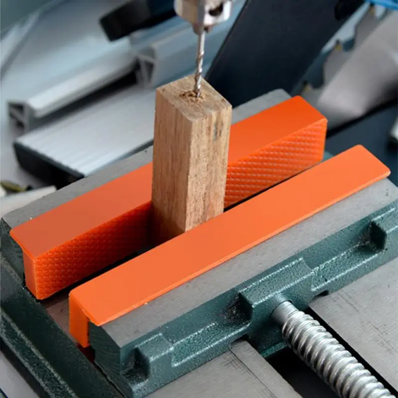 2-teiliges Set mit mehrfach gerillten magnetischen Schraubstockauflagen, 4/5/6 Zoll, weiche Schutzstreifen aus Nylonmaterial für Metallbearbeitungs-Schraubstöcke Image