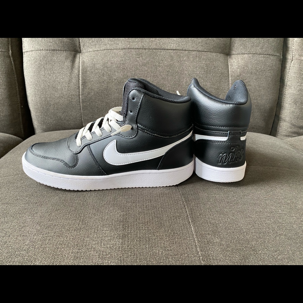 Nike Shoes | Men’s Nike High Tops | Color: Black | Size: Men’s 7.5