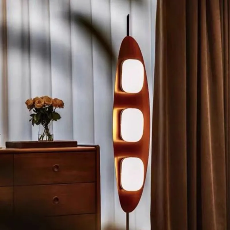 Aktion, moderne rote/schwarze LED-Stehlampe aus Kunstholz, Wohnzimmer, Arbeitszimmer, Lese-Umgebungslicht, Heimdekoration, H160CM.