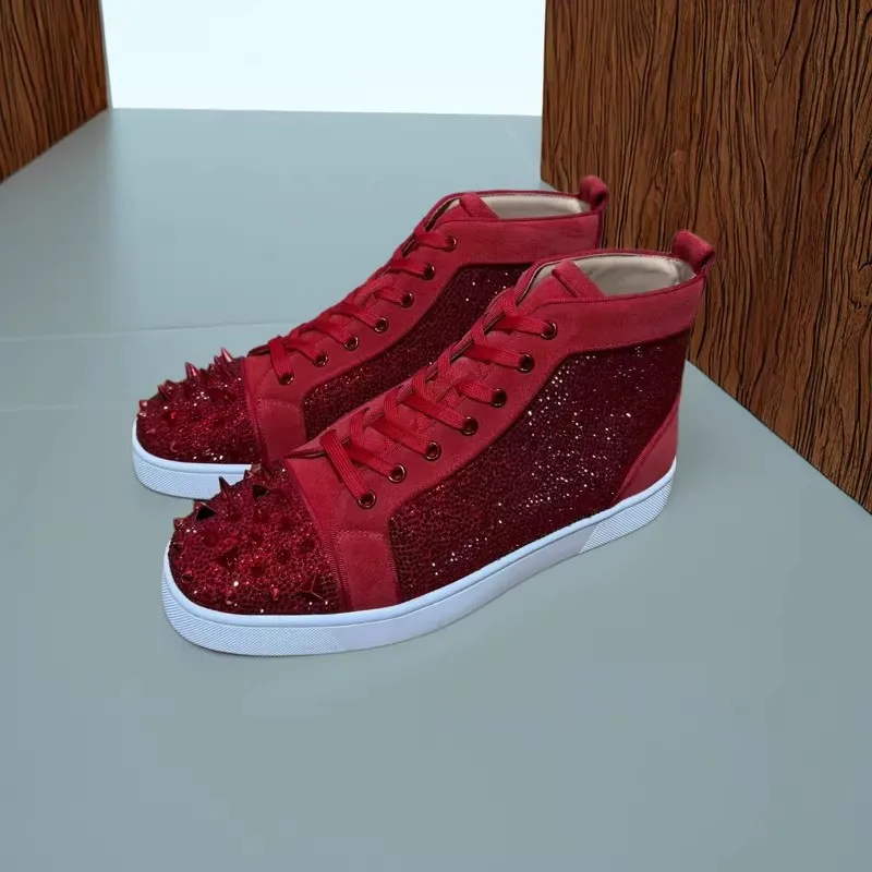 Herrenschuhe Rote High-Top-Schuhe mit Diamantnieten und roter Sohle, Kristallbesetzte Schuhe, Damenschuhe, Paar-Sneaker, Fußbekleidung