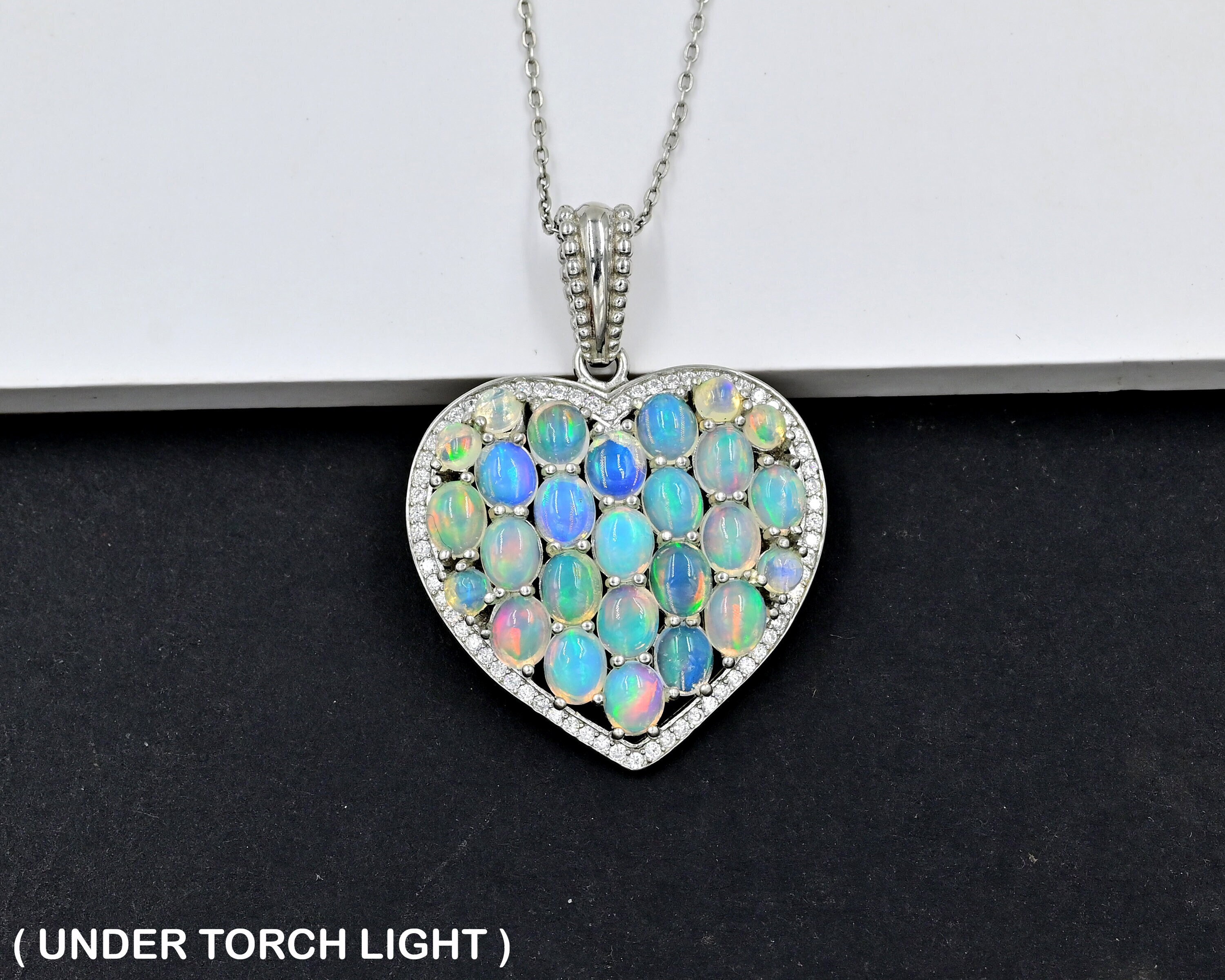 Collana con ciondolo cabochon in opale Welo etiope naturale, argento sterling 925, pietra portafortuna di ottobre, ciondolo con ciondolo, ciondolo a g