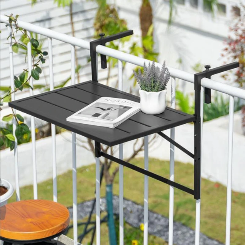Outdoor Balkon Geländer Hänge tische Eisen Kunst Haushalt leichte kleine Tisch europäische Freizeit faltbare Hänge tisch