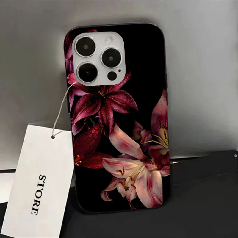 Elegante rote Lilienblüten-Handyhülle für iPhone 16E 16 15 14 13 12 17 Air 11 Pro Max XS XR X 7 8 15 16 Plus SE2020 Soft Cover