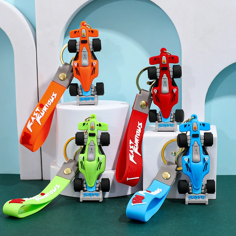Rennwagen-Schlüsselanhänger aus PVC, dynamischer Geschwindigkeitsschlüsselanhänger im F1-Stil, weicher Gummi-Rennschlüsselanhänger für Autoschlüssel, Taschenanhänger, Motorsport-Geschenk Image