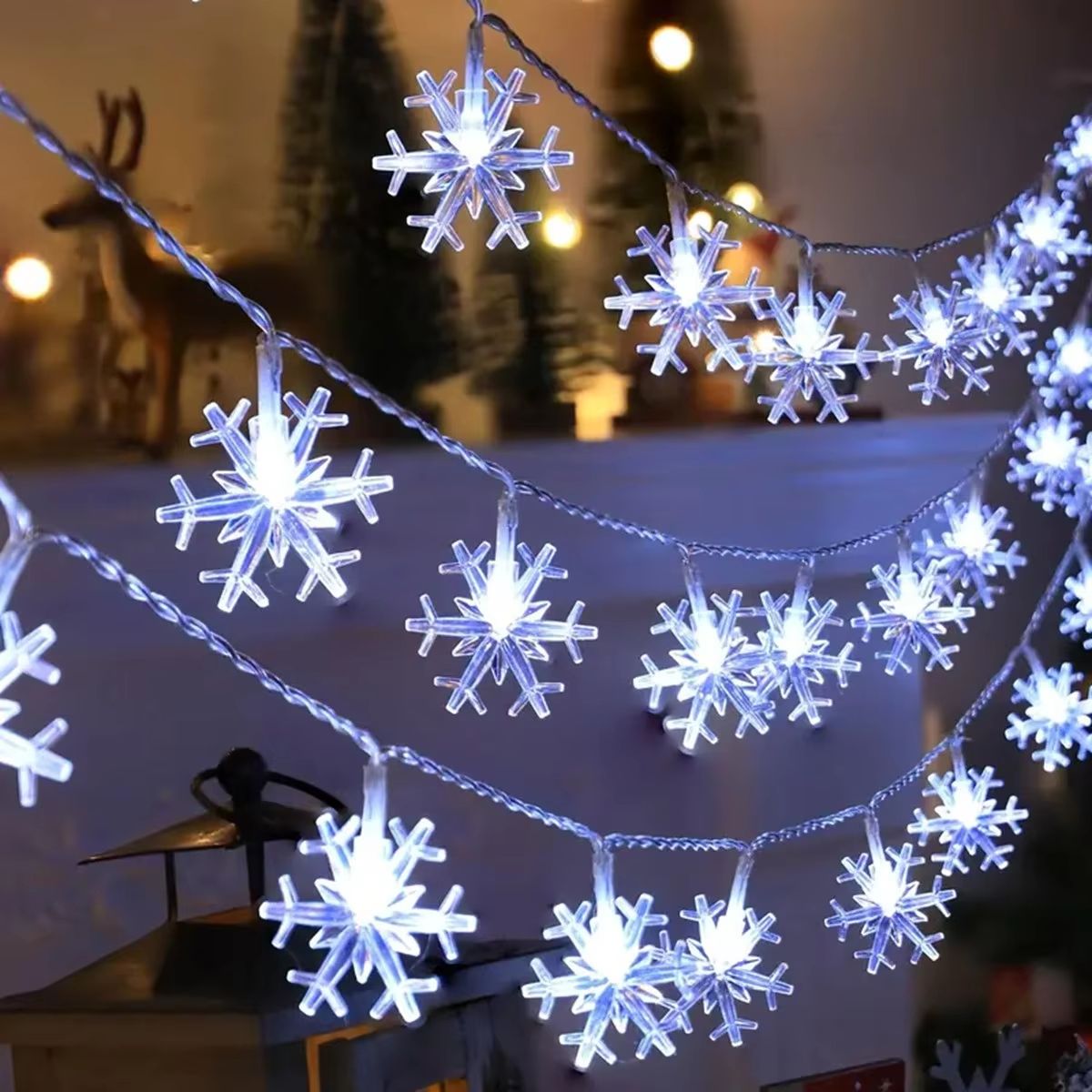 WinterGlow LED Christmas Snowflake String Light Indoor & Outdoor Hanging Decorative Fairy Lights warm Pink 14.8 Ft 30led