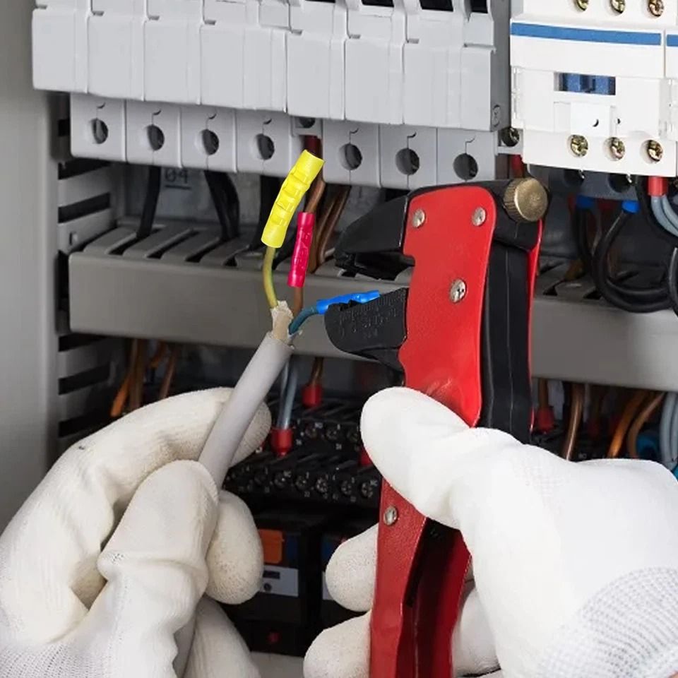 Insulated Electrical Wire Connectors, Straight Butt Terminals, Splice Crimp Connectors For Automotive Insulated Electrical Wire Connectors, Straight Butt Terminals, Splice Crimp Connectors For Automotive