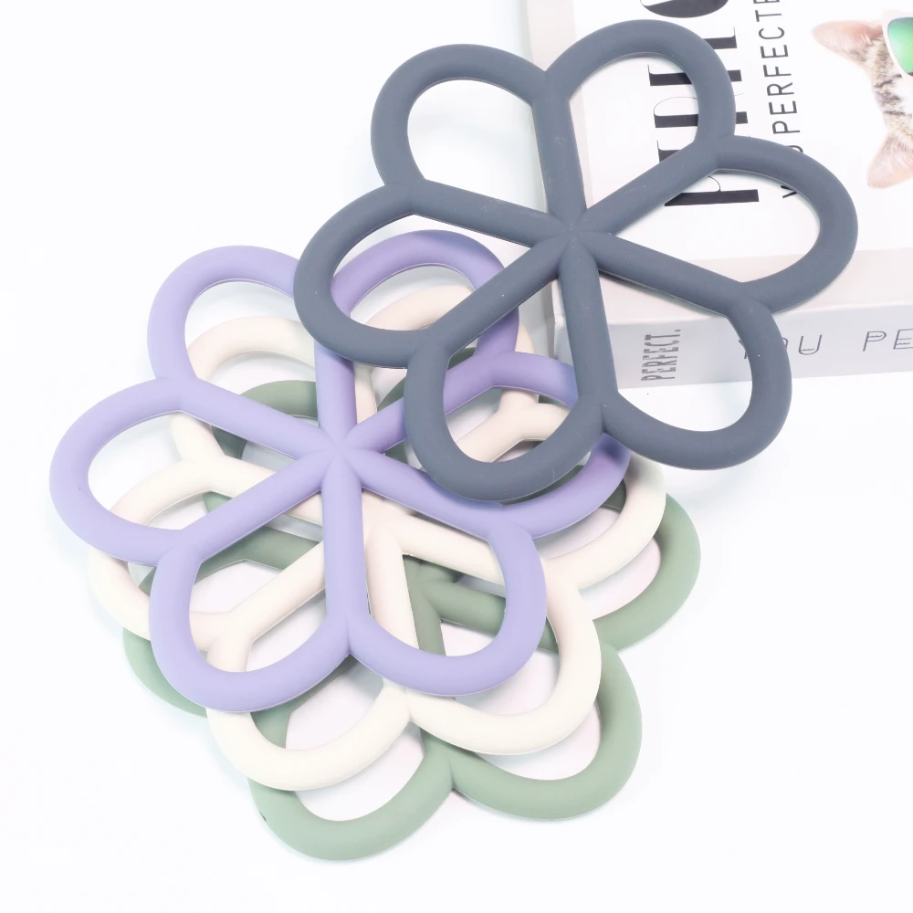 1 Stück/2 Stück Unregelmäßige Isolier-Tischsets aus Silikon, Hitzebeständige Untersetzer, Wasserdichte Abtropf-Isolierunterlage, Heim-Desktop-Deko Image