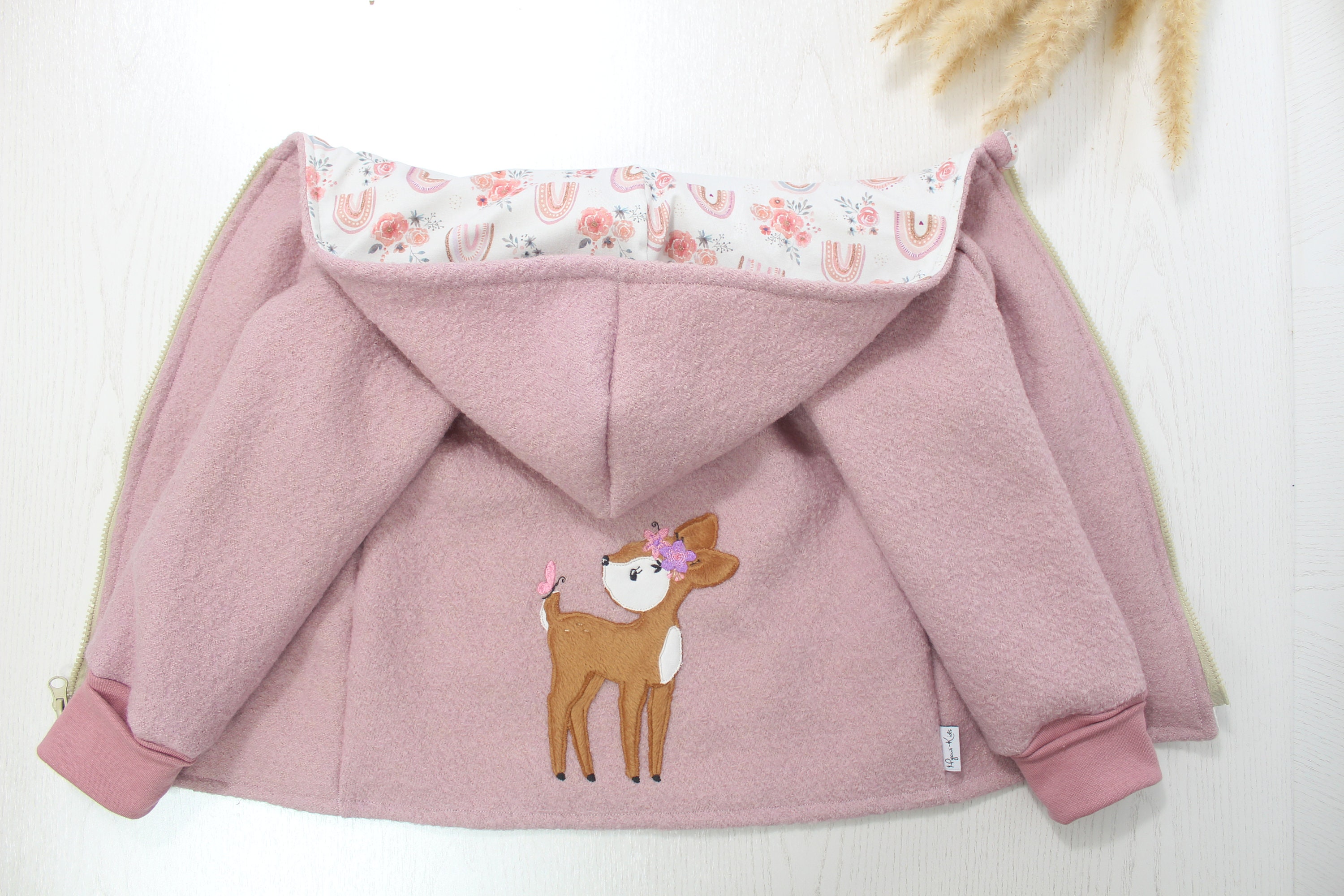 Giacca di lana con applicazioni/Giacca di lana/Giacca invernale/Giacca invernale da bambina/Giacca con ricamo/Giacca invernale con cappuccio/Giacca di