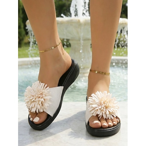 Gelbe flache Damensandalen – mit Blumen verzierte Pantoletten für Freizeitaktivitäten, Gartenpartys und Sommerurlaube Image