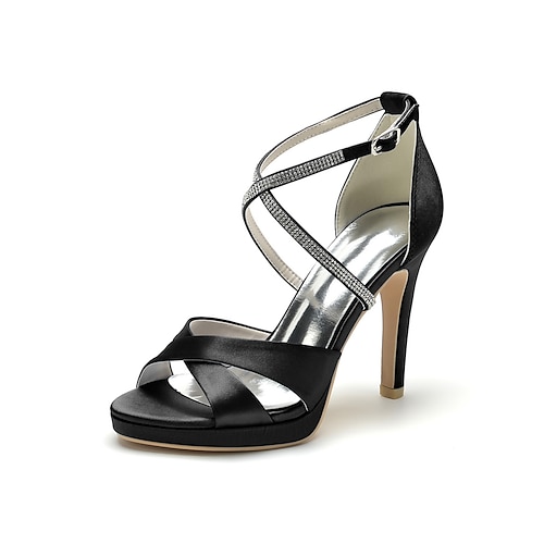 Silberne Plateau-Pumps für Damen – elegante Brautschuhe für Hochzeiten in der Stadt Image