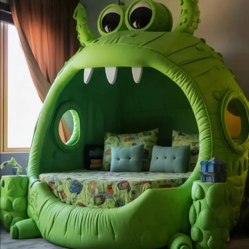 Großes zweidimensionales Tierfrosch-Monsterbett, Lederstoffplüsch, leichtes, luxuriöses, minimalistisches cremefarbenes Windbett Image