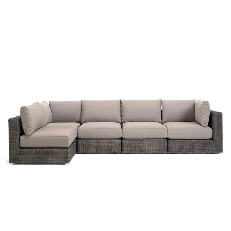 Nordische Hofmöbel aus Rattan, wasserdicht, Sonnenschutz, Sofa, Couchtisch, Pedal, Doppel-Liegestuhl, Resort, Bed and Breakfast Image