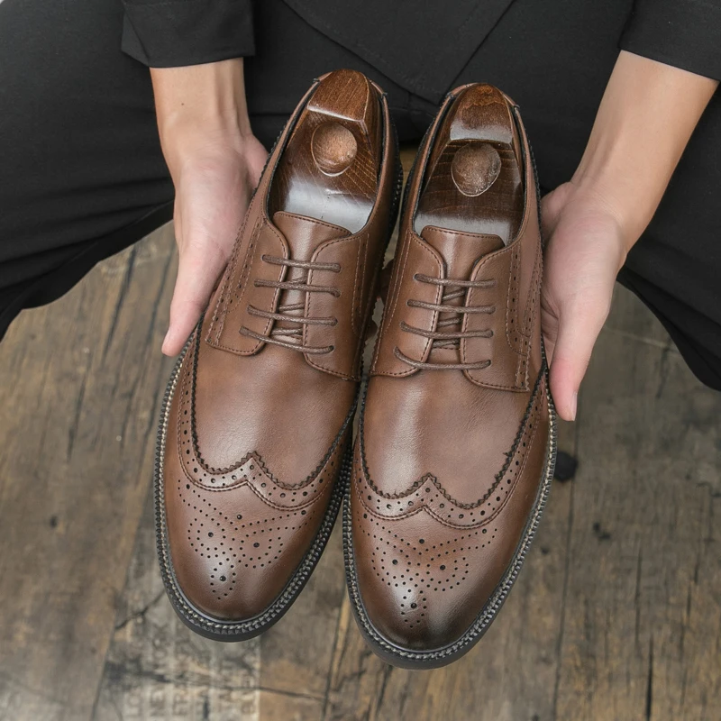 Handgefertigte Herren-Oxford-Schuhe mit Flügelkappe, graues Leder, Brogue-Herrenschuhe, klassischer Business-formeller Schuh für Herren, Chaussure Hommes