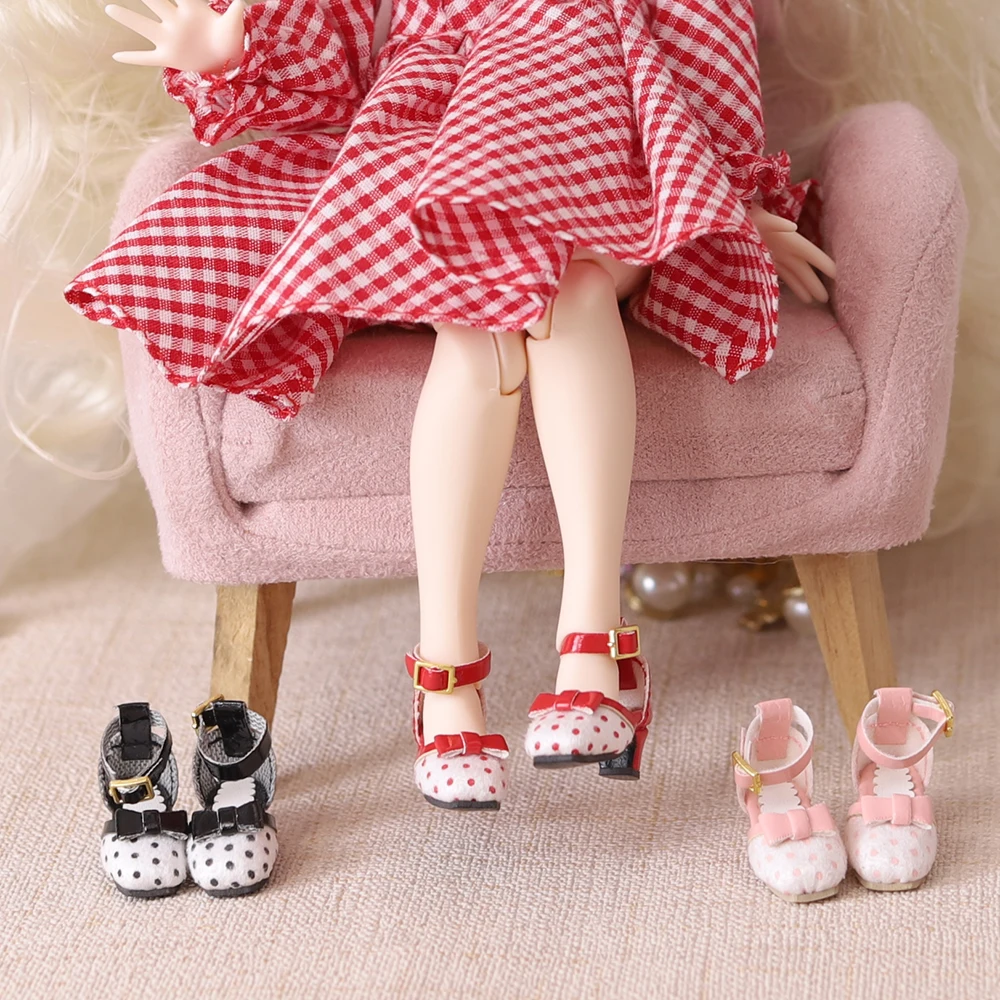 Eisige dbs blyth Puppe Schuhe Tupfen elegante klobige High Heels Spielzeug Geschenk