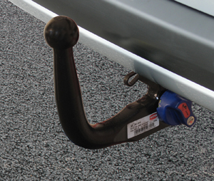 WITTER Anhängevorrichtung DT143Q Rückseite mit abnehmbarem Kugelkopf für NISSAN Image