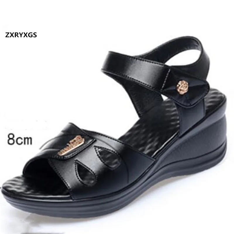ZXRYXGS Sandali da donna estivi 2025 Sandali estivi classici Sandali in vera pelle Scarpe comode Sandali con zeppa di grandi dimensioni