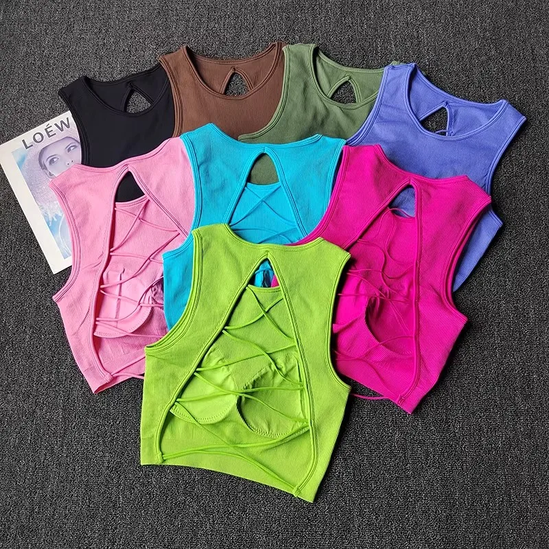 Einteiliges Yoga-Tanktop für Damen mit überkreuztem, stilvollem Rücken – nahtlose Yoga-Bekleidung, die auch als Sport-BH dient Image
