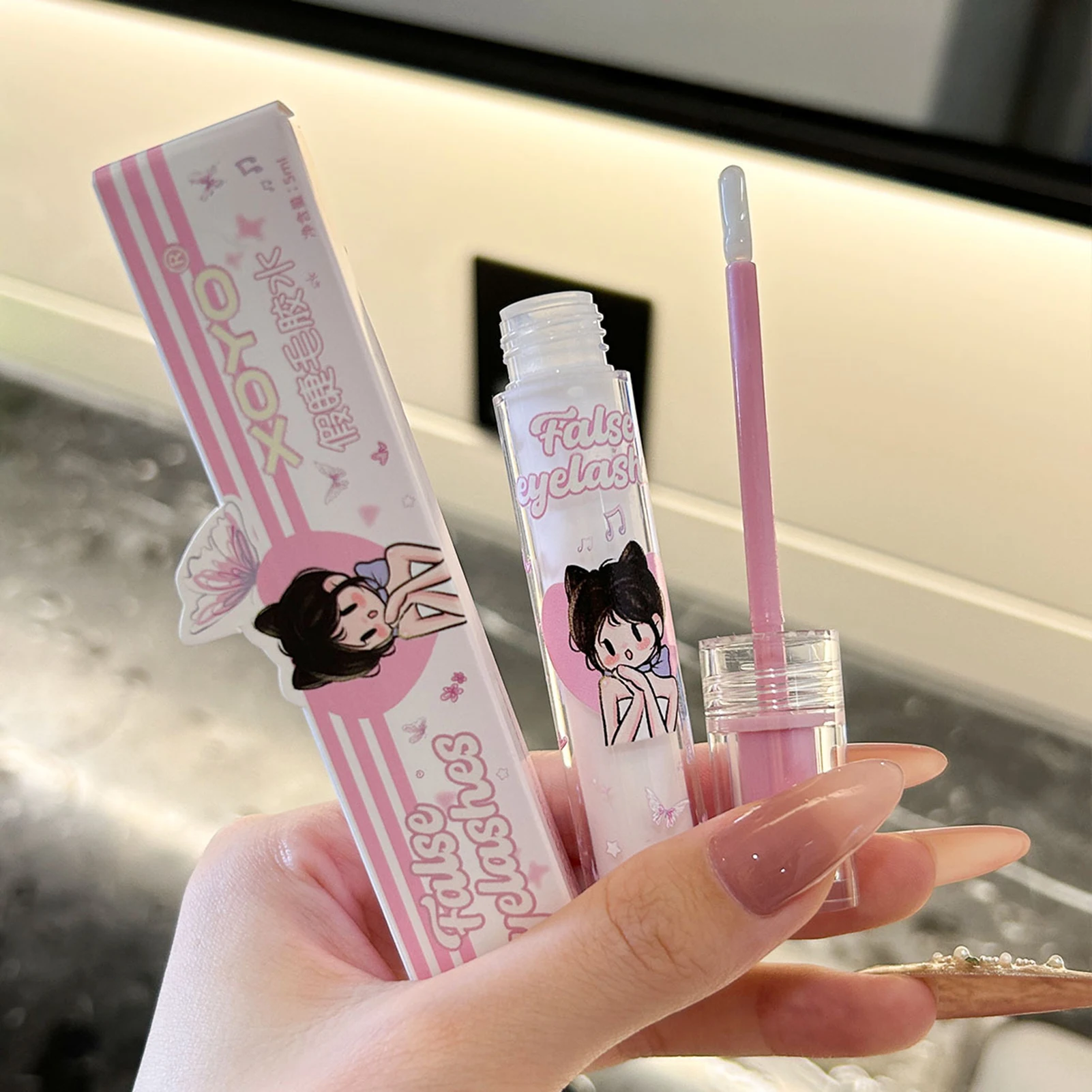 5 ml Spurlose Wimpern Verlängerung Kleber Super Starke Schnell Trocknend Wimpern Kleber Selbstklebende Doppel Augenlid Kleber Lash Verlängerung Werkzeug Image