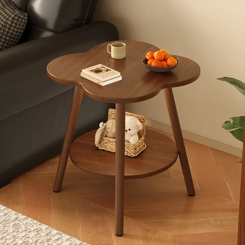 Beistelltisch, Freizeitbalkon, kleiner Tisch, modernes und einfaches Wohnzimmer, kleiner Couchtisch, Nachttisch mit Stauraum