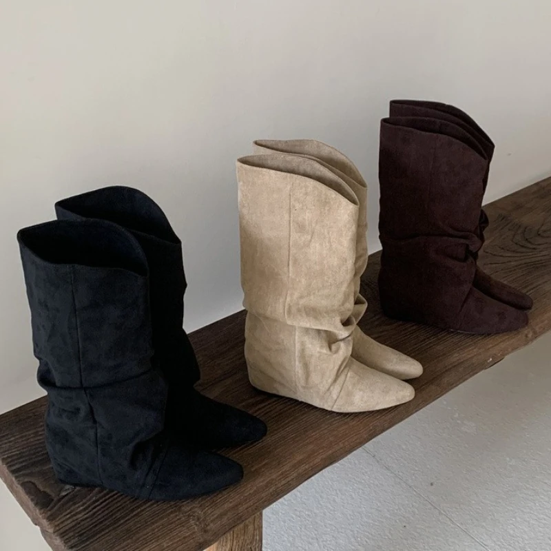 Winter Vintage Plissee Frauen Moderne Hohe Stiefel Designer Slip Auf Spitz Interne Höhe Schuhe Botas De Mujer