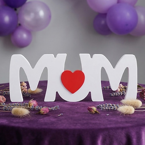 1 Stück, dekoratives Herz mit weißem „Mum"-Schriftzug zum Muttertag, Tischdekoration aus Sherwood-Plattenmaterial, Geschenk für Mama, geeignet für Heimdekoration, Partys und Zusammenkünfte Image