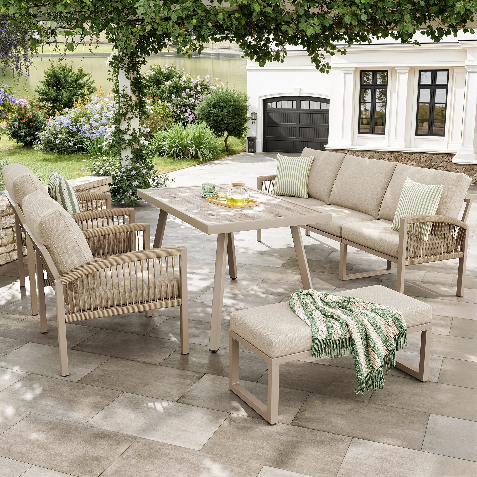 Gartenmöbel-Set, handgeflochtenes Gartensofa für 7 Personen, beige Polsterung / Komplett mit Tisch und 2 Sesseln