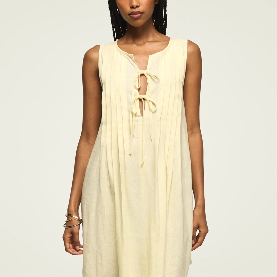 Lucky Brand Pleated Tie Neck Mini Dress - Women's Clothing Dresses Mini Dress in Transparent Yellow, Size M