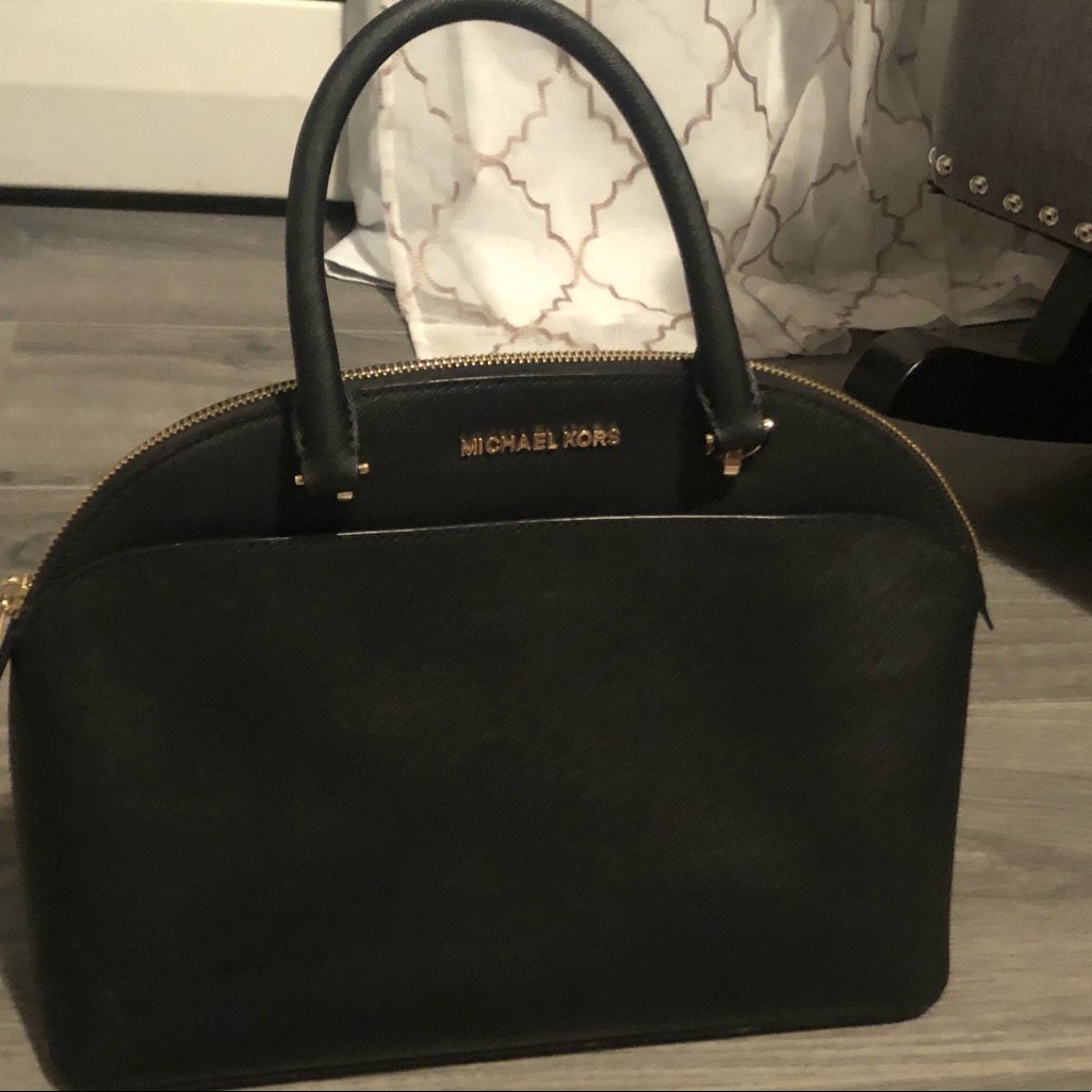 Michael Kors Bags | Black Michael Kors Handbag | Color: Black | Size: Medium