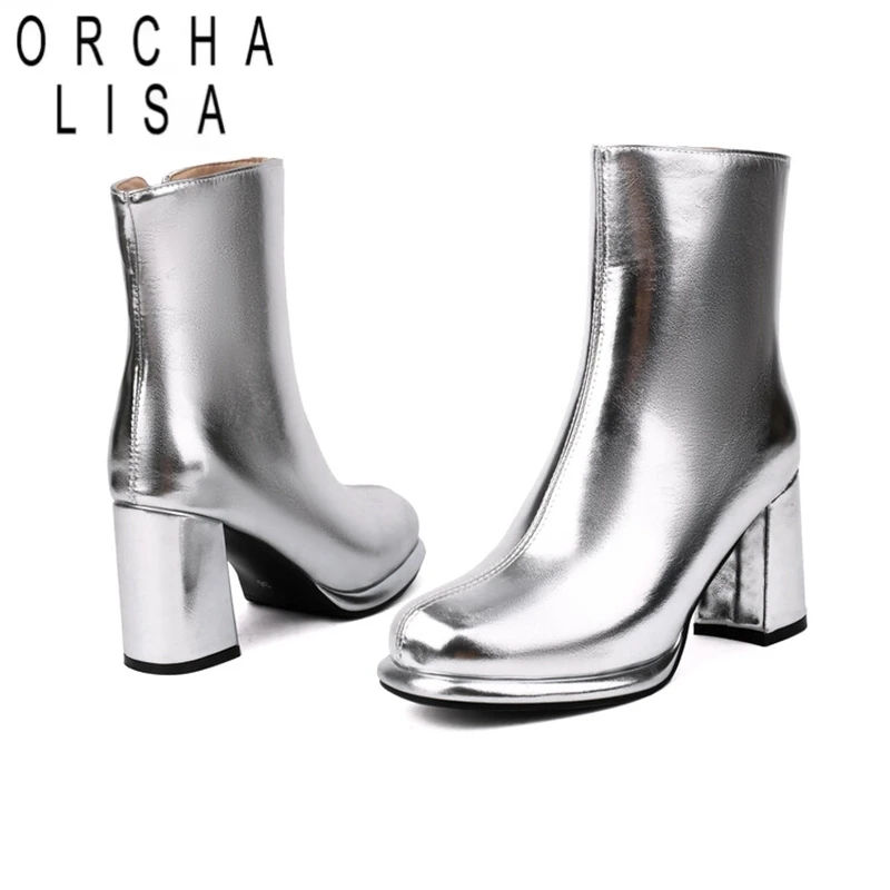 ORCHA LISA Klassische Stiefeletten mit runder Zehenpartie, Blockabsatz, 8 cm Plateau, 1 cm Lackleder, Größe 46 48 49 Mode