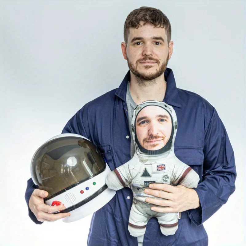 Maßgeschneidertes doppelseitig bedrucktes Astronauten-Gesichtskissen, Kissen, Sitzkissen zum Geburtstag, Geschenk mit Weltraumthemen Image