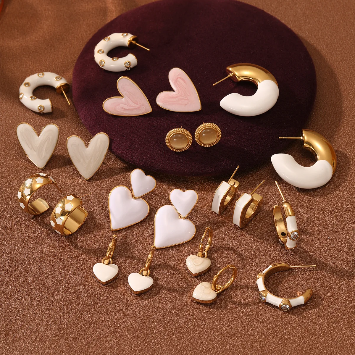 Wew san valentino accessori per gioielli regalo in oro placcato placcato oro 18k smalto acciaio inossidabile placcato oro gioielli orecchini set per le ragazze