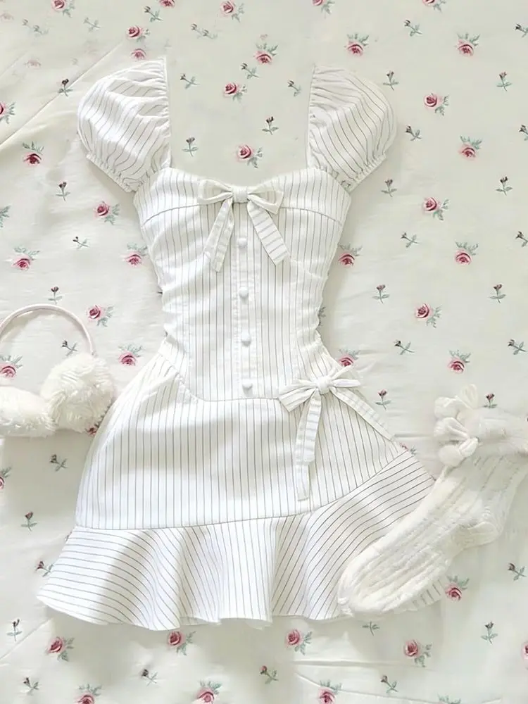 Süße Kleider Y2k Punk 2000er Mini-Rock Sexy Harajuku Korea Schlankes Gestreiftes Rückenfreies Sommer-Elegantes Damenkleid Hot Girl Emo Chic