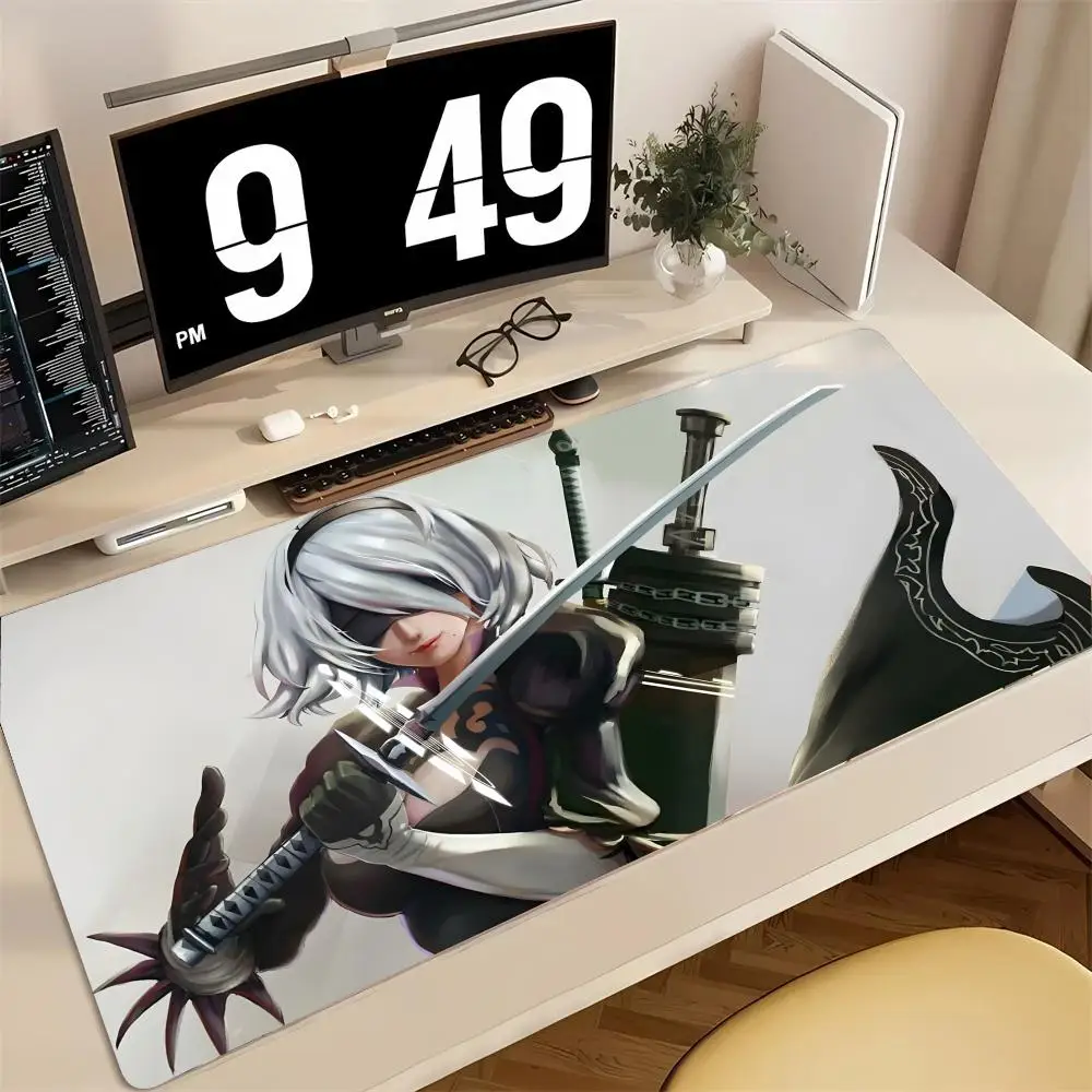 Story-rich game NieR Automata Mauspad, großes Gaming-Mauspad, LockEdge, verdickte Tischunterlage für Computer-Tastatur, Schreibtischunterlage Image
