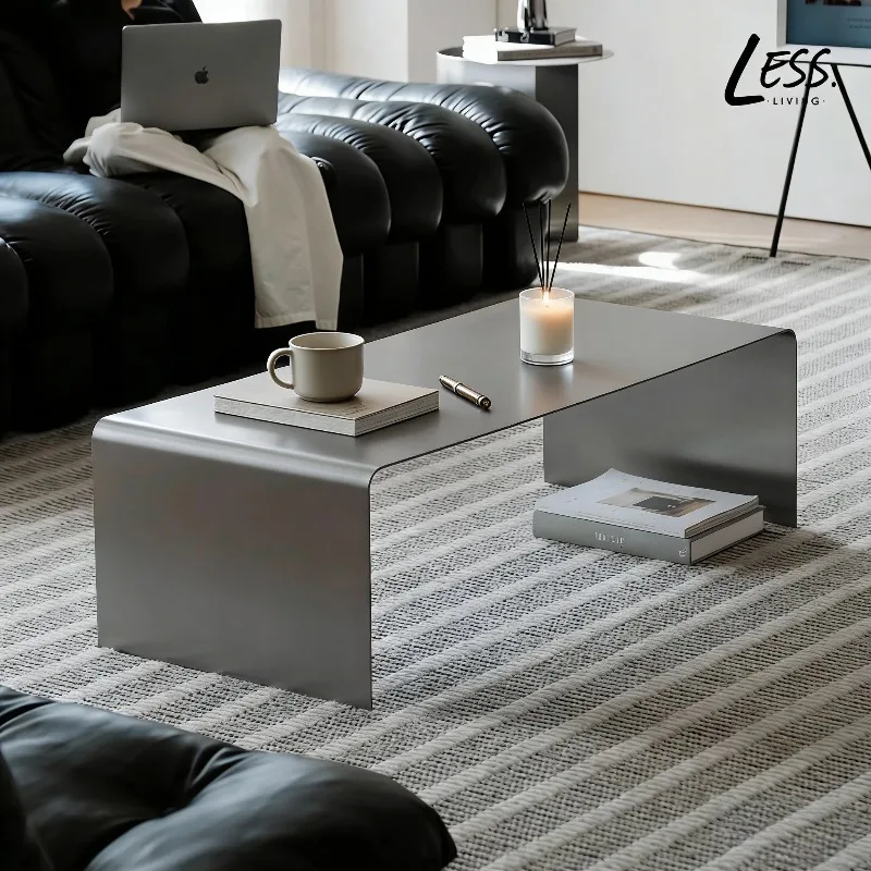 Mittelalterlicher Couchtisch, quadratischer Sofatisch für den Haushalt, moderner, schlichter Teetisch aus Edelstahl