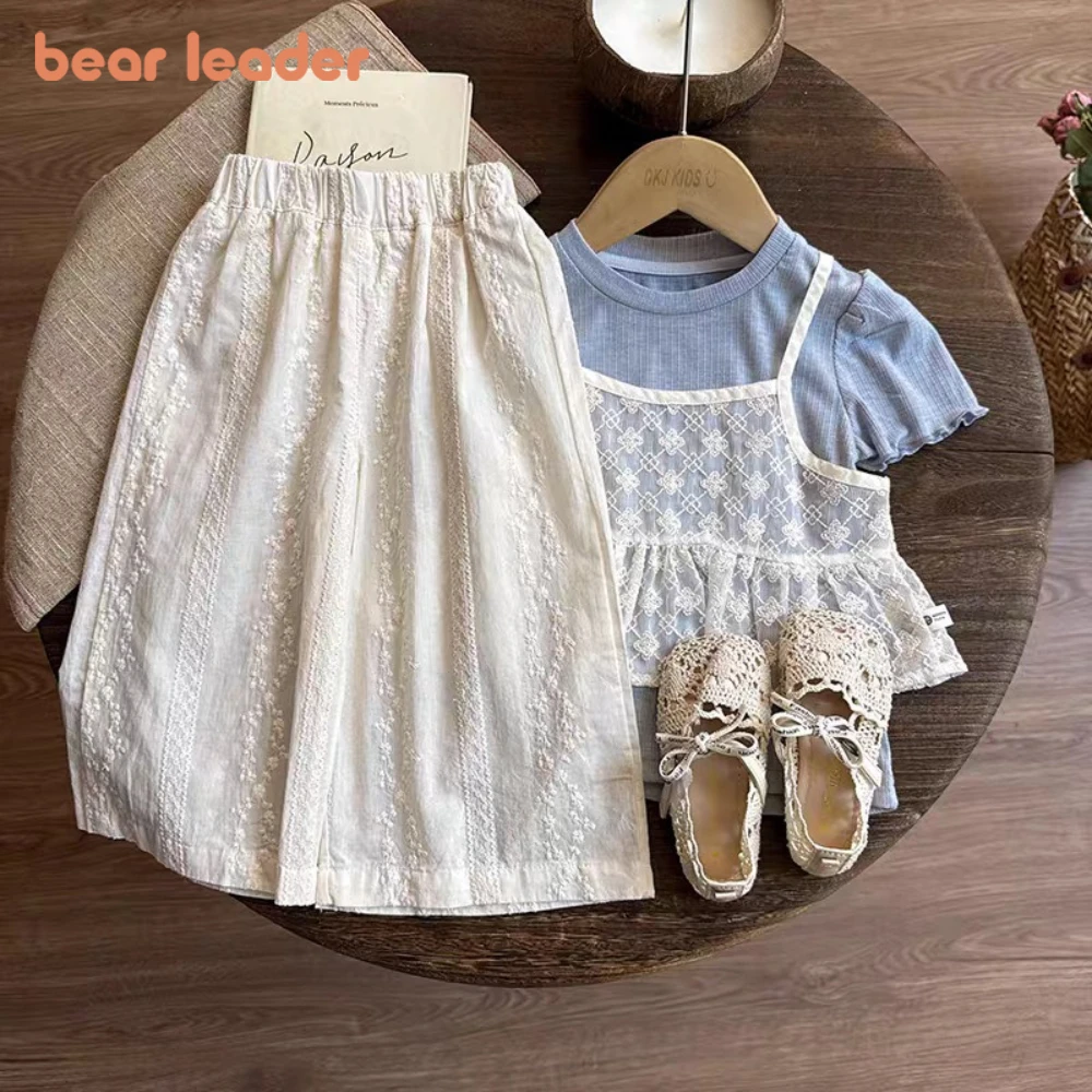 Bear Leader Sommer Neue Kinderkleidung für Mädchen, süßes und niedliches Spitzen-Camisole-Oberteil mit kurzem Ärmel und Hose, zweiteiliges Set für Kinder Image