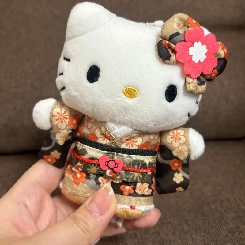 Japanischer Stil Ooku Mount Kimono Fuji Hello Kitty rosa Sakura Plüschpuppenanhänger süße Wafuku Kitty Katze weiches kleines Accessoire