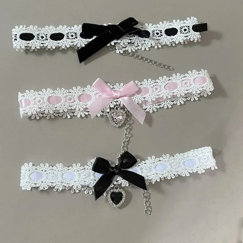 Elegante rosa-schwarze Spitzen-Halskette mit Schleife, Zirkon-Herz-Choker für Damen und Mädchen, Gothic-Kurzkragen-Halskette, Y2K-Schmuckgeschenke