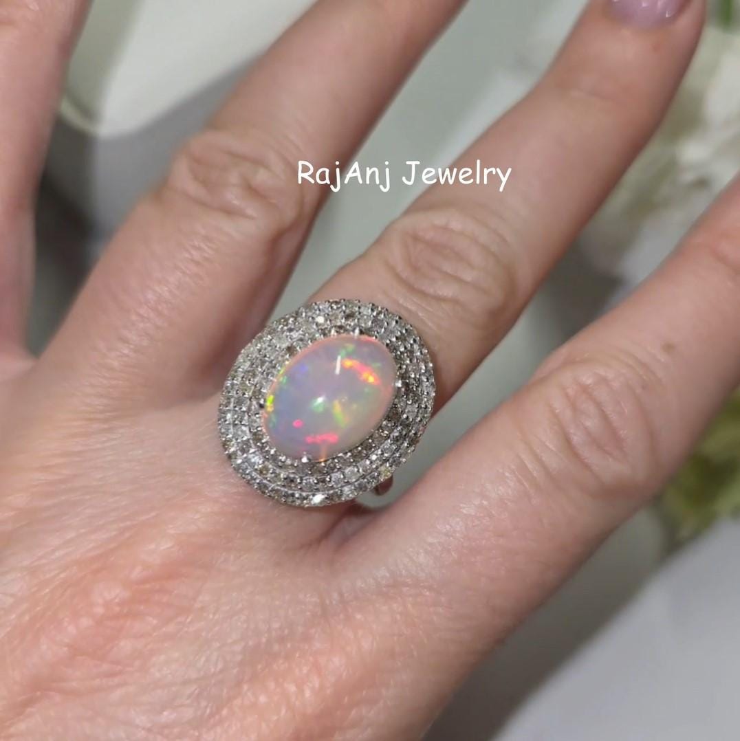Anello con opale di fuoco etiope, anello con diamanti incastonati, anello in argento sterling 925, anello con grappolo di diamanti, anello da cocktail