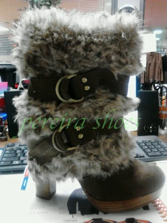 Dame Warm Pelz Chunky Heel Wildleder Punk Stiefel Plattform Braun Wildleder Runway Schuhe Stiefeletten Feder Winter Kleid Gladiator Stiefel