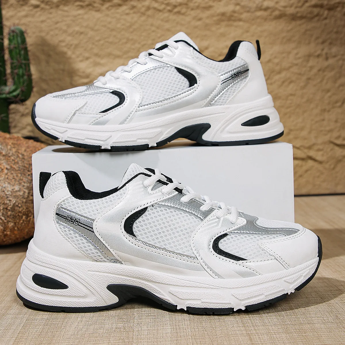 Neue Frühjahr frauen Turnschuhe Luxus Designer Mode Casual Turnschuhe Weiß Atmungsaktive Tennis Schuhe Low Top Vulkanisierte Schuhe