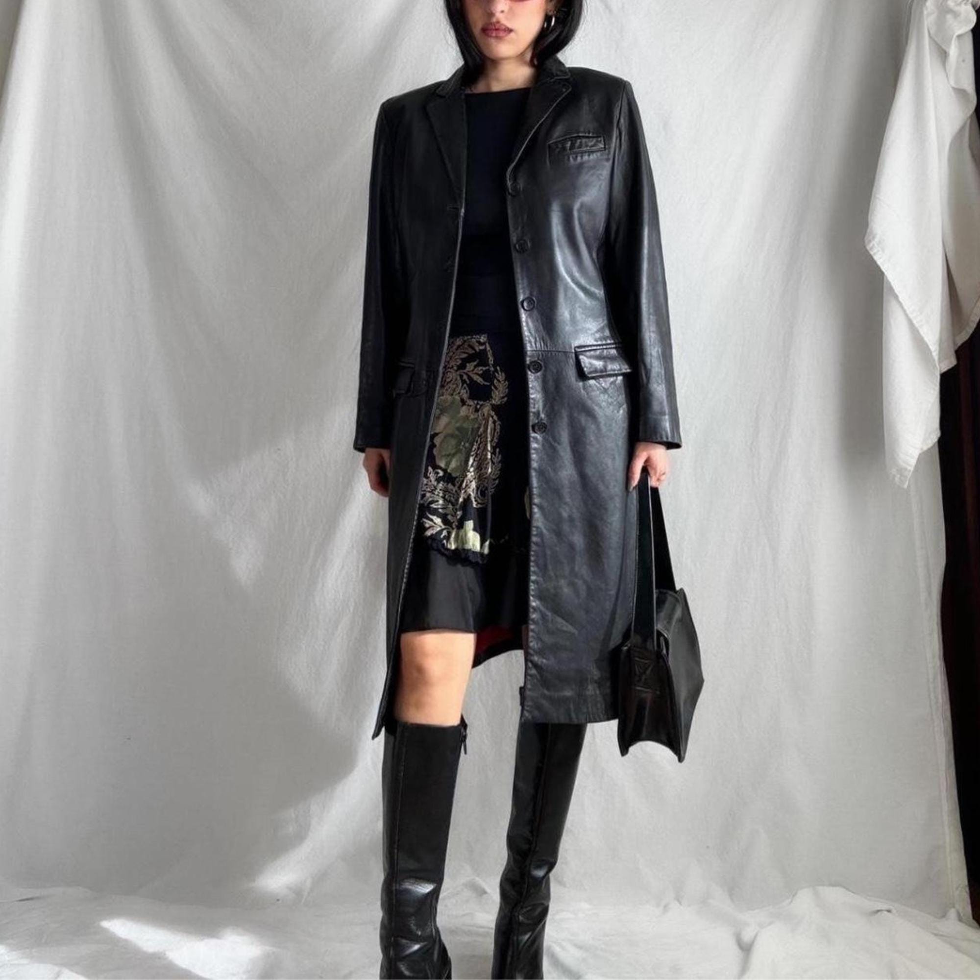 Trench in pelle nera da donna / Soprabito in vera pelle anni '90 / Cappotto lungo in vera pelle in stile vintage / Regalo per lei